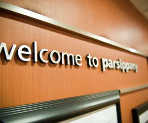 Photo 2 - Hampton Inn & Suites Parsippany/North