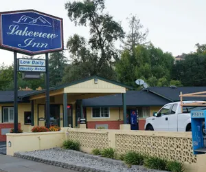 Photo 2 - Lakeview Inn Lucerne