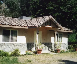 Photo 4 - Sequoia Riverfront Cabins