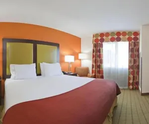 Photo 5 - Holiday Inn Express Hotel & Suites FLORENCE NORTHEAST by IHG