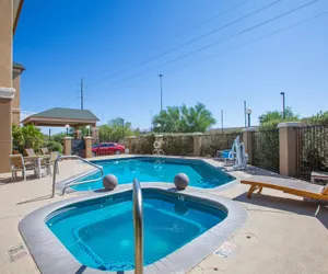 Photo 2 - Country Inn & Suites by Radisson, Tucson City Center, AZ
