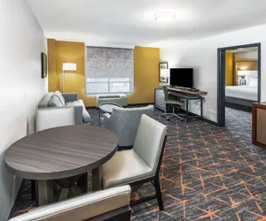 Photo 5 - Holiday Inn Hotel & Suites Tulsa South, an IHG Hotel