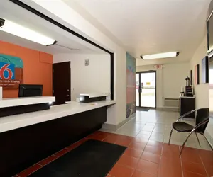 Photo 3 - Motel 6 South Haven, KS