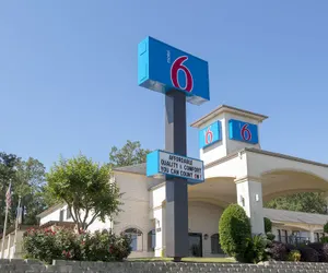 Photo 2 - Motel 6 Tyler, TX