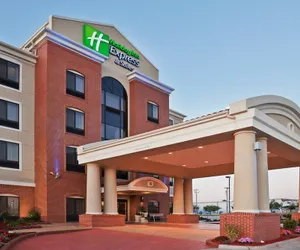 Photo 2 - Holiday Inn Express & Suites Yukon, an IHG Hotel