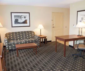 Photo 5 - Hampton Inn & Suites Columbia at University