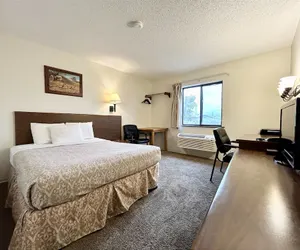 Photo 3 - Homestead Inn