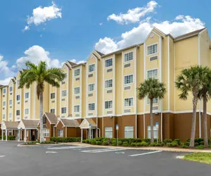 Photo 2 - Quality Inn & Suites Lehigh Acres Fort Myers