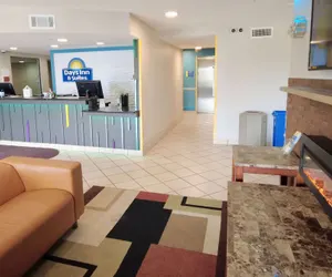 Photo 5 - Days Inn & Suites by Wyndham Thibodaux