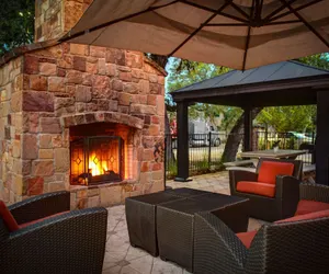 Photo 2 - Hampton Inn & Suites Boerne