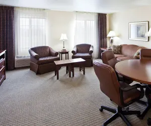 Photo 4 - Staybridge Suites Lansing - Okemos, an IHG Hotel