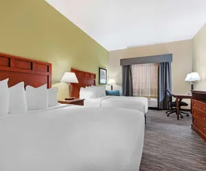 Photo 5 - Best Western Hebbronville Inn