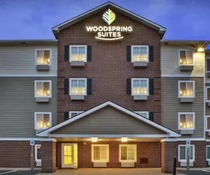 Photo 2 - WoodSpring Suites Holland - Grand Rapids