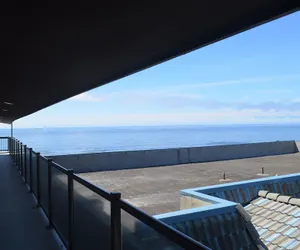 Photo 3 - Beachfront Manor Hotel