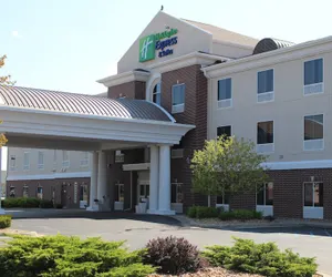 Photo 2 - Holiday Inn Express & Suites Sedalia, an IHG Hotel