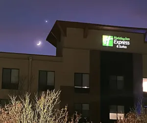Photo 2 - Holiday Inn Express & Suites Albuquerque Historic Old Town by IHG