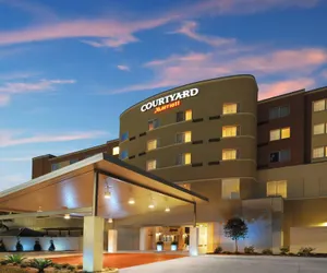 Photo 2 - Courtyard by Marriott Houston Pearland