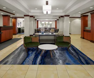 Photo 4 - Fairfield Inn & Suites by Marriott Carlisle