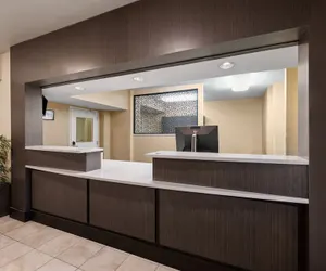 Photo 3 - Candlewood Suites Bismarck, an IHG Hotel