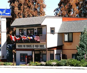 Photo 2 - Valley Hi Motel - Near Winter Park Visitor Center