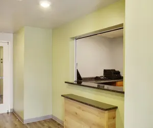 Photo 4 - WoodSpring Suites Houston Willowbrook