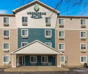 Photo 2 - WoodSpring Suites Evansville East