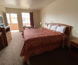 Photo 4 - Travel Inn Lackland Seaworld