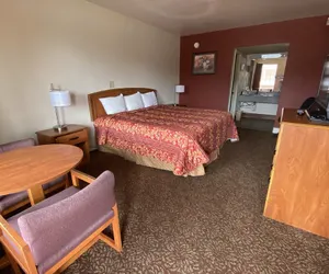 Photo 3 - Travel Inn Lackland Seaworld
