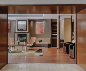 Photo 5 - Central Loop Hotel