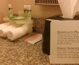 Photo 4 - Holiday Inn Express & Suites Marshall, an IHG Hotel