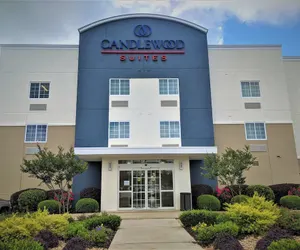 Photo 2 - Candlewood Suites Macon, an IHG Hotel