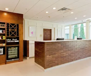 Photo 3 - Hilton Garden Inn Winchester