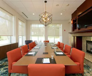 Photo 4 - Hilton Garden Inn Winchester