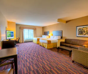 Photo 5 - Holiday Inn Express & Suites Granbury by IHG