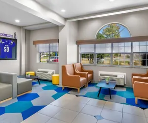 Photo 3 - Microtel Inn & Suites by Wyndham Conway