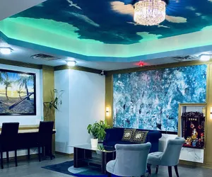 Photo 5 - R Nite Star Inn & Suite