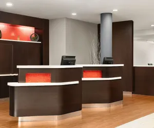 Photo 3 - Courtyard by Marriott Richmond North