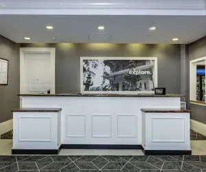 Photo 3 - Hampton Inn & Suites Mobile- Downtown Historic District