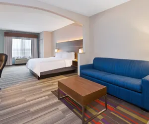 Photo 5 - Holiday Inn Express & Suites Warminster - Horsham by IHG