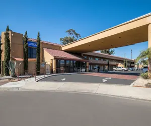 Photo 2 - Americas Best Value Inn Redlands San Bernardino
