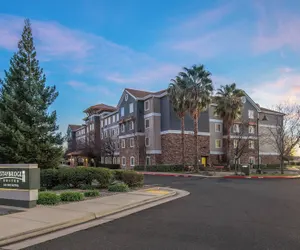 Photo 2 - Staybridge Suites Rocklin - Roseville Area by IHG