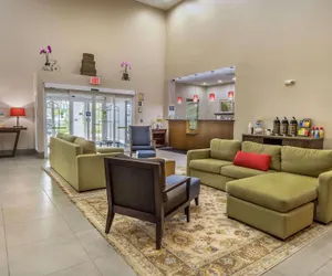 Photo 4 - Country Inn & Suites by Radisson, St. Petersburg - Clearwater, FL
