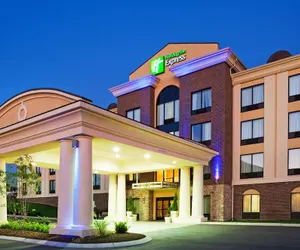 Photo 2 - Holiday Inn Express & Suites Smyrna, an IHG Hotel