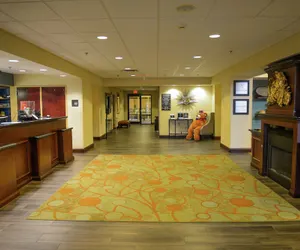 Photo 5 - Hampton Inn & Suites-Knoxville/North I-75