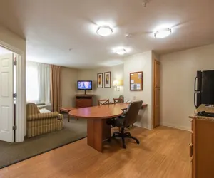 Photo 3 - Candlewood Suites Houston Medical Center, an IHG Hotel