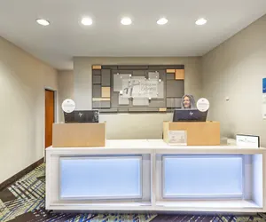 Photo 5 - Holiday Inn Express Hotel & Suites Lafayette South, an IHG Hotel