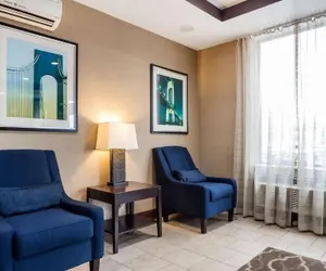 Photo 2 - Comfort Inn