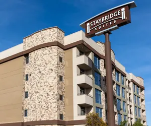 Photo 2 - Staybridge Suites: Las Vegas - Stadium District by IHG