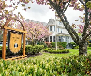 Photo 2 - Gilbert Inn Seaside