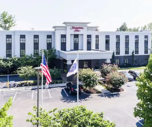 Photo 2 - Hampton Inn White House